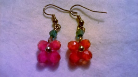 Orecchini con swarovski  4 Euro