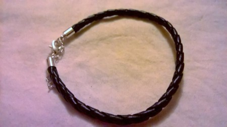 Bracciale cuoio   4 Euro