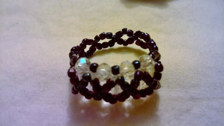 Anello con perline-swarovski   5 Euro