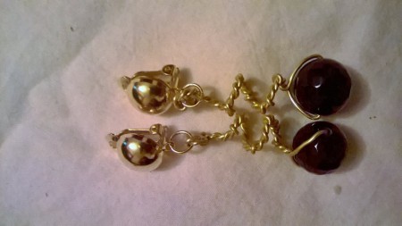 Orecchini con swarovski  7 Euro